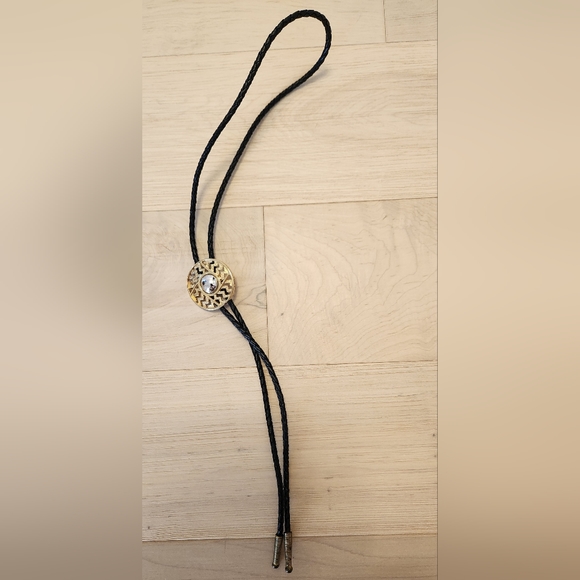 Bolo tie - Picture 3 of 3